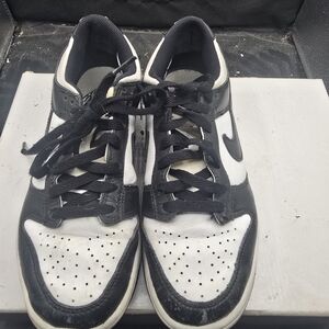 Nike Kids Sneakers‎ in Black and White